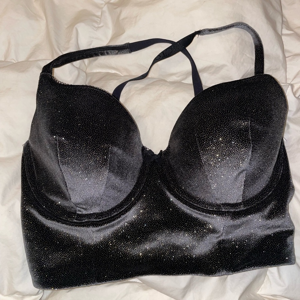 Victoria’s Secret sparkly busier
